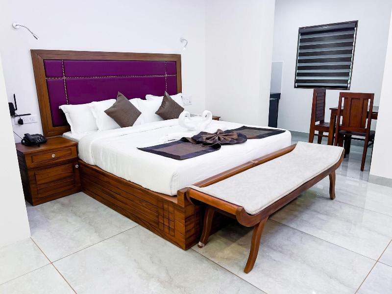 Skylar Seaview Beach Resort And Spa image