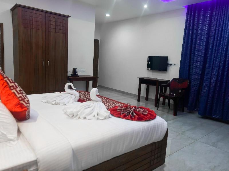 Skylar Seaview Beach Resort And Spa image