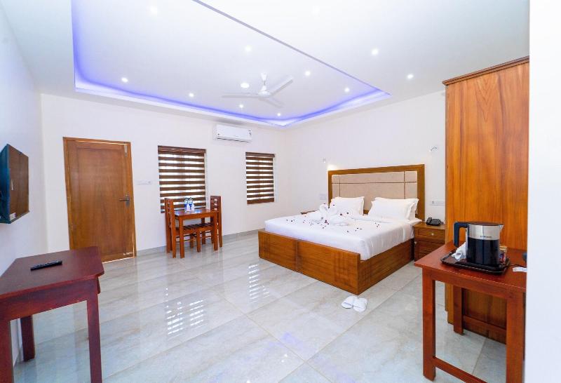 Skylar Seaview Beach Resort And Spa image