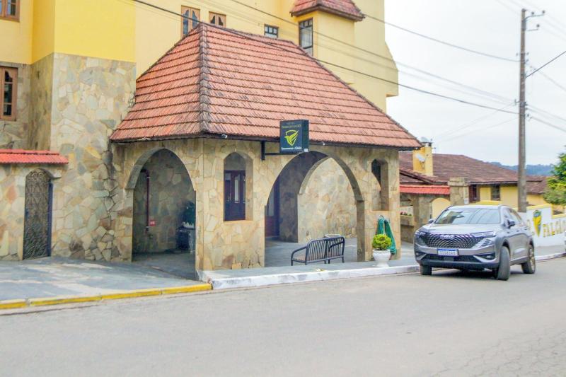Velinn Hotel Ninho Do Falca O