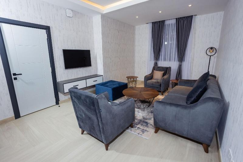 Shitaye Suite Hotel image