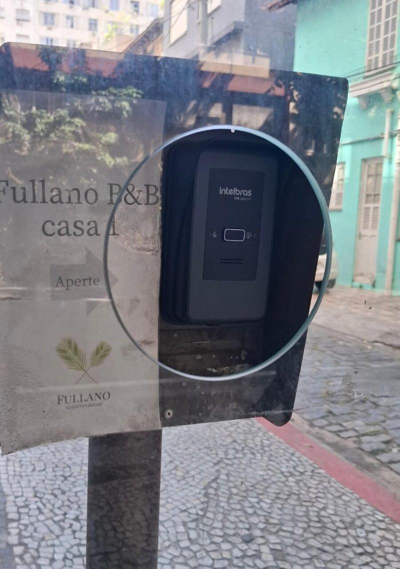 Fullano B B image