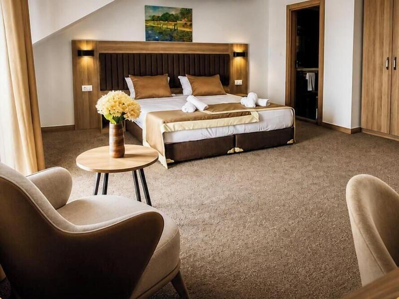 Evelin Deluxe House image