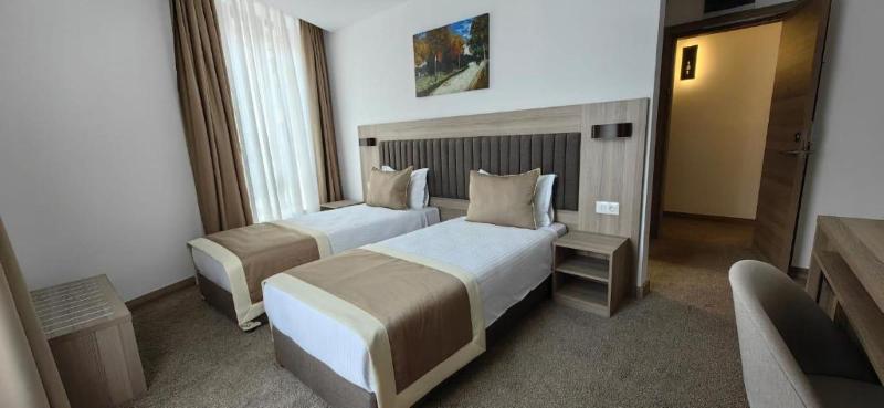 Evelin Deluxe House image