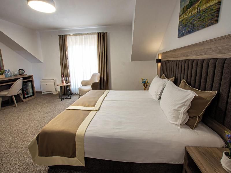 Evelin Deluxe House image