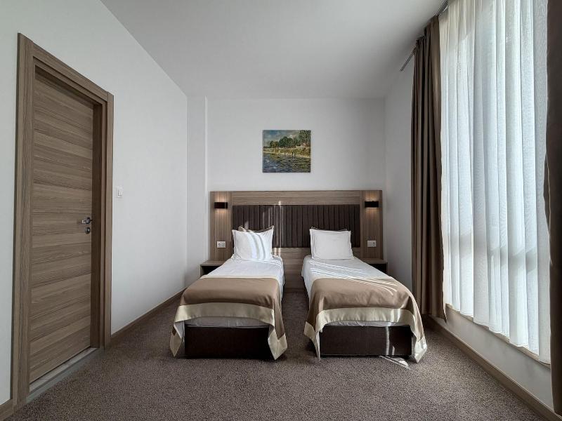 Evelin Deluxe House image