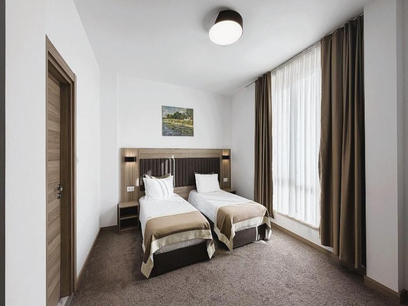 Evelin Deluxe House image