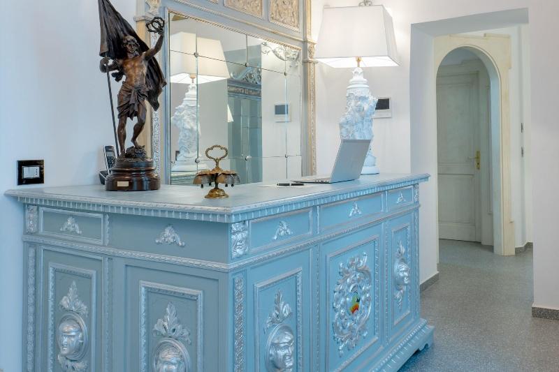The Crown Palace image