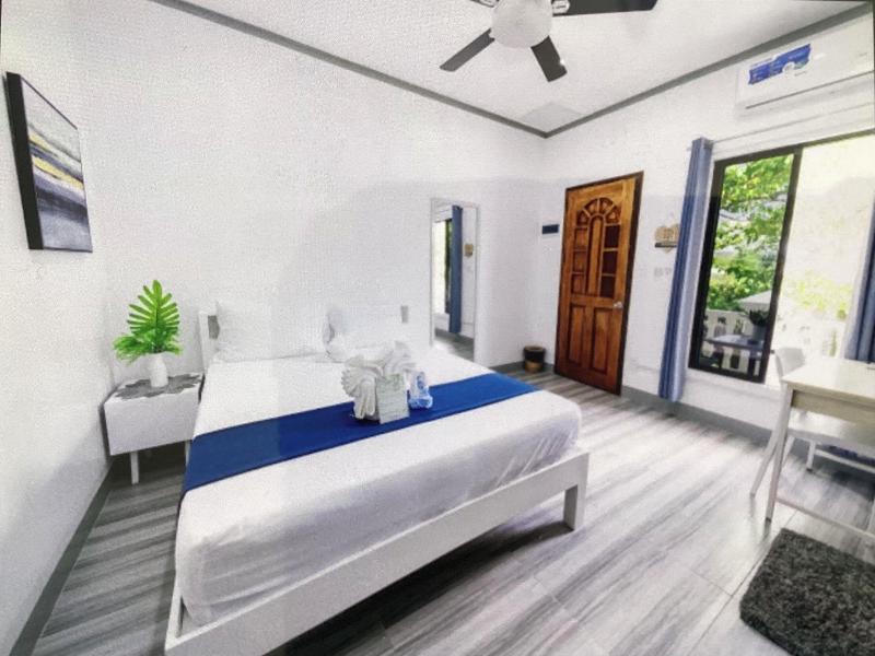Moalboal Casablanca Inn image