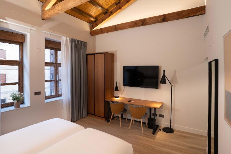 Prisma Suites image