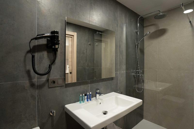 Prisma Suites image