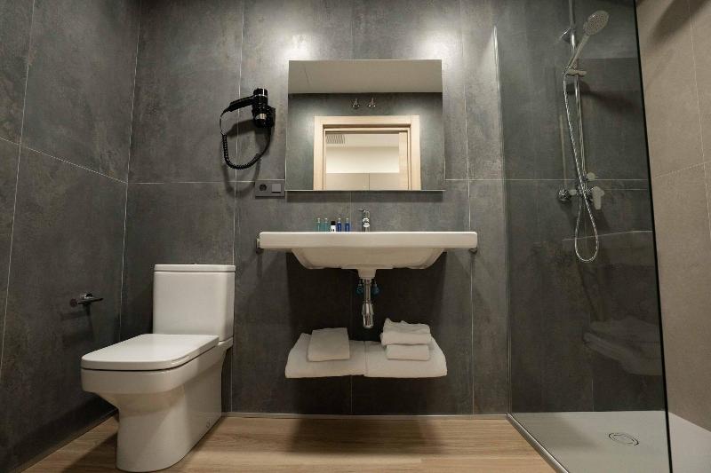 Prisma Suites image