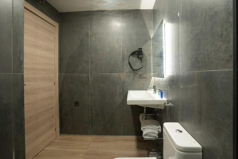 Prisma Suites image