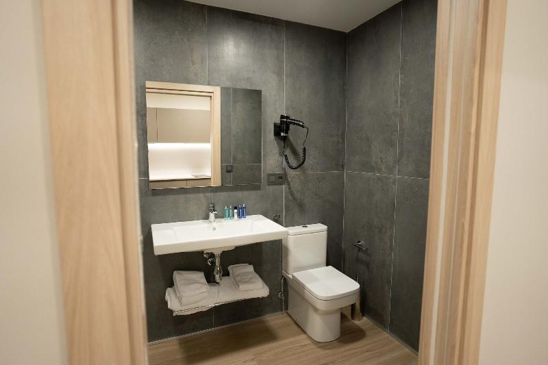 Prisma Suites image