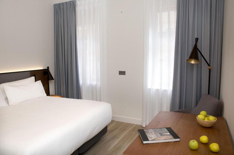 Prisma Suites image