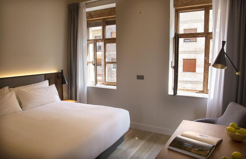 Prisma Suites image