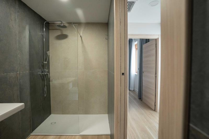 Prisma Suites image