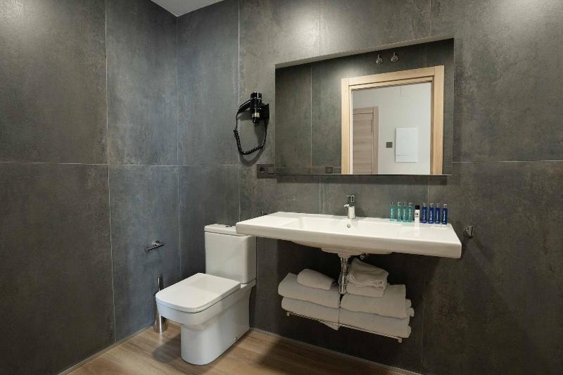 Prisma Suites image