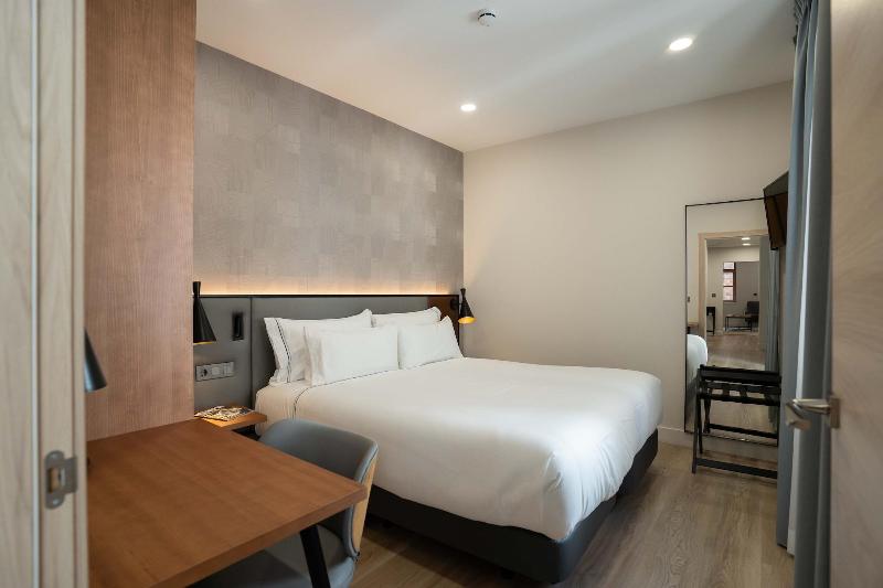 Prisma Suites image
