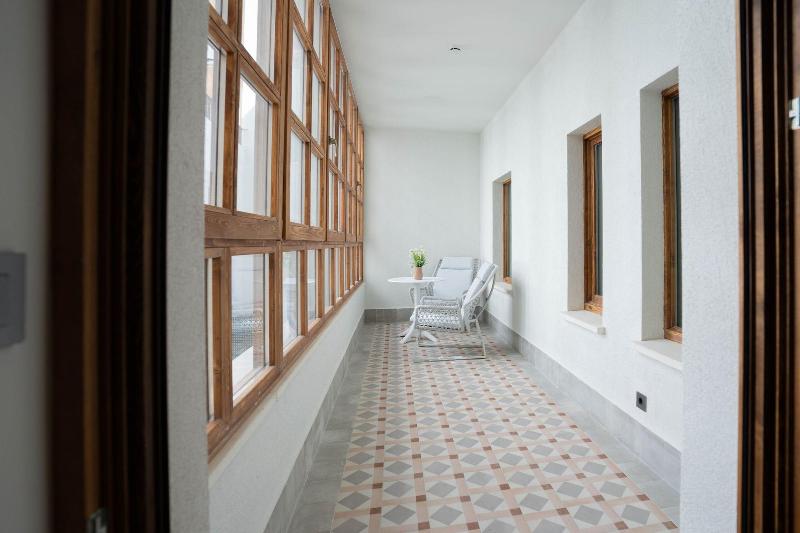 Prisma Suites image