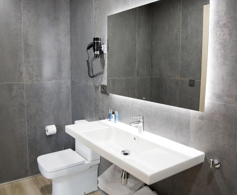 Prisma Suites image