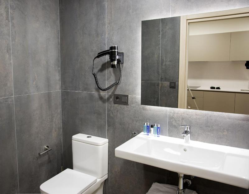 Prisma Suites image