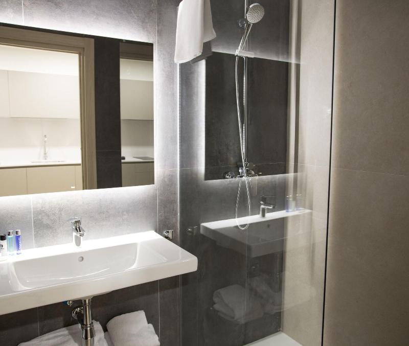Prisma Suites image