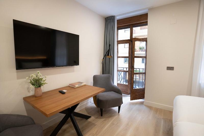 Prisma Suites image