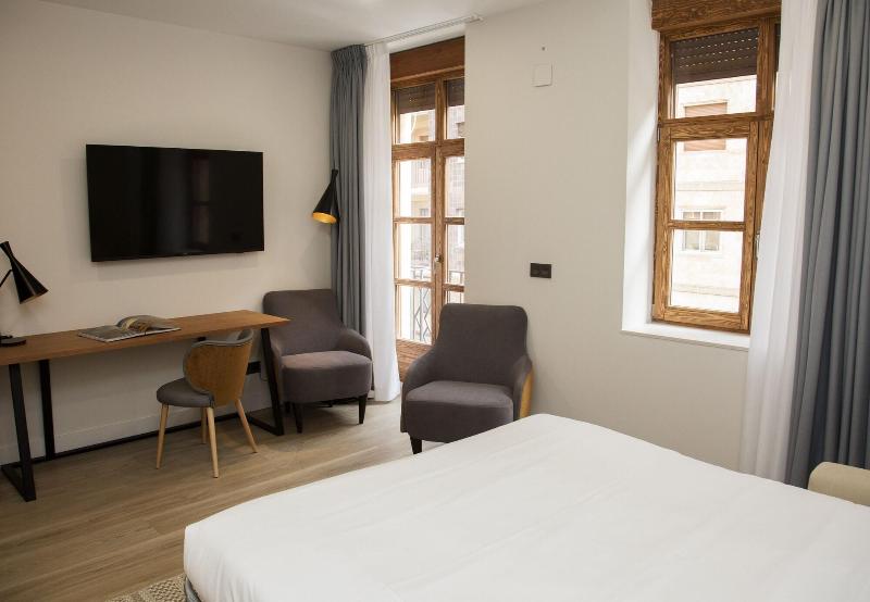 Prisma Suites image