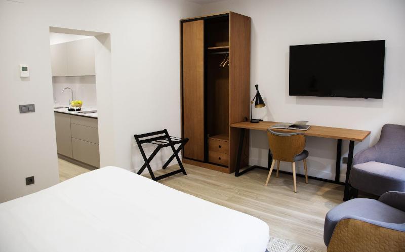 Prisma Suites image