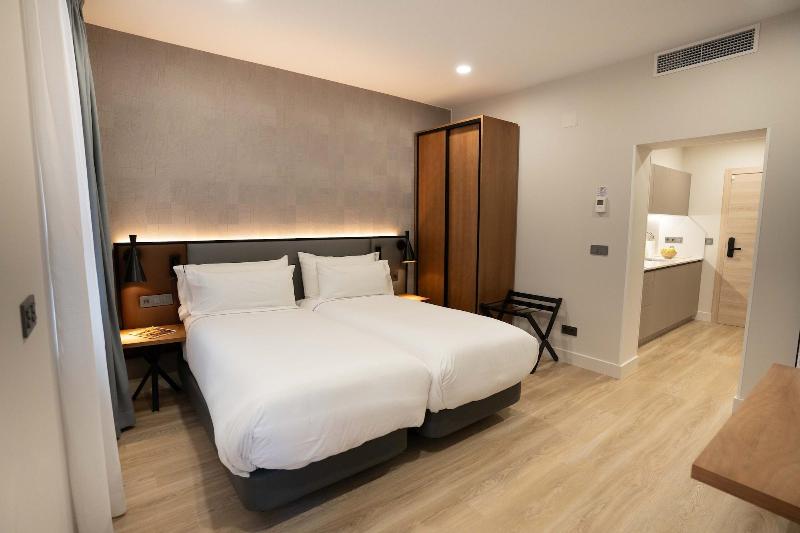 Prisma Suites image