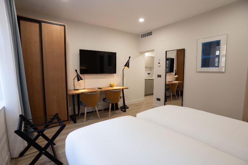 Prisma Suites image