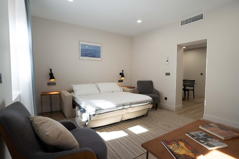 Prisma Suites image