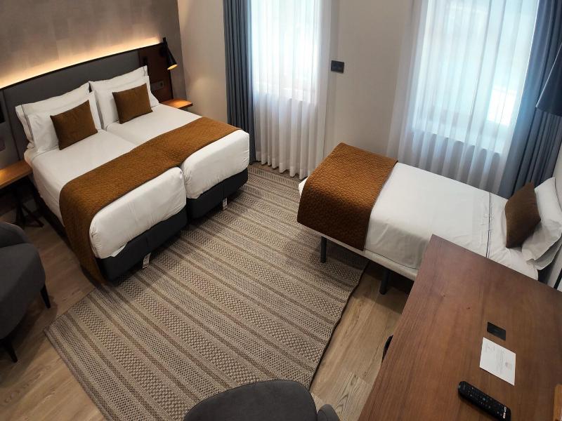 Prisma Suites image