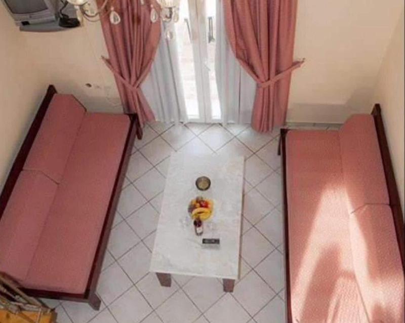 Room In Apartment L Eremo Luxury Messonete image