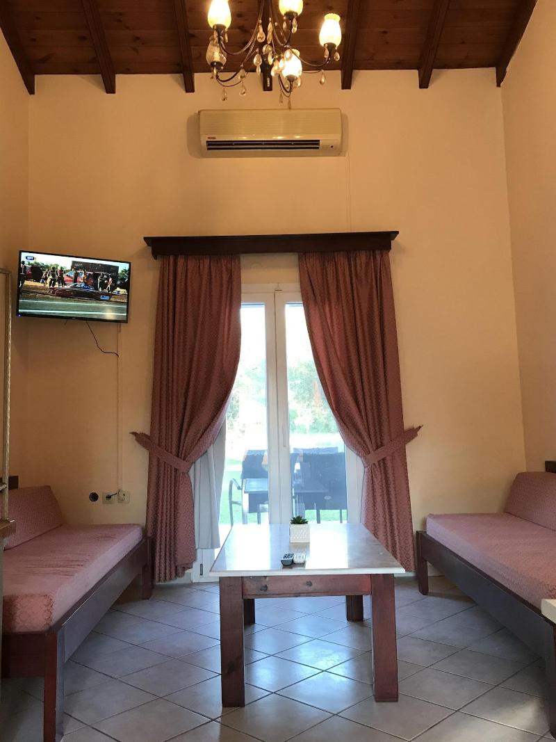 Room In Apartment L Eremo Luxury Messonete image
