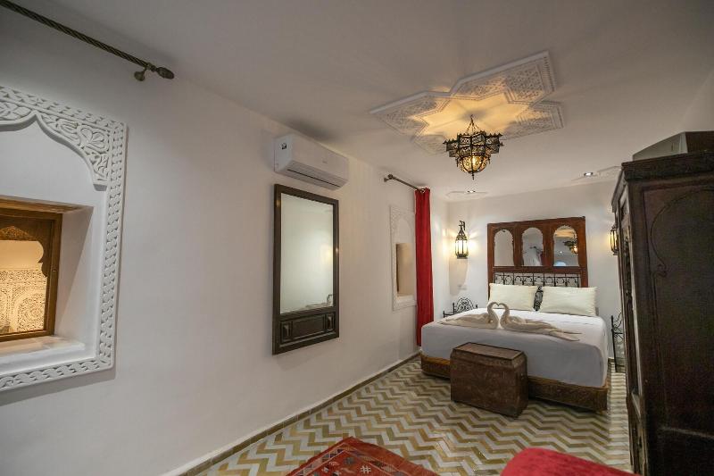 Dar Usham Fes image