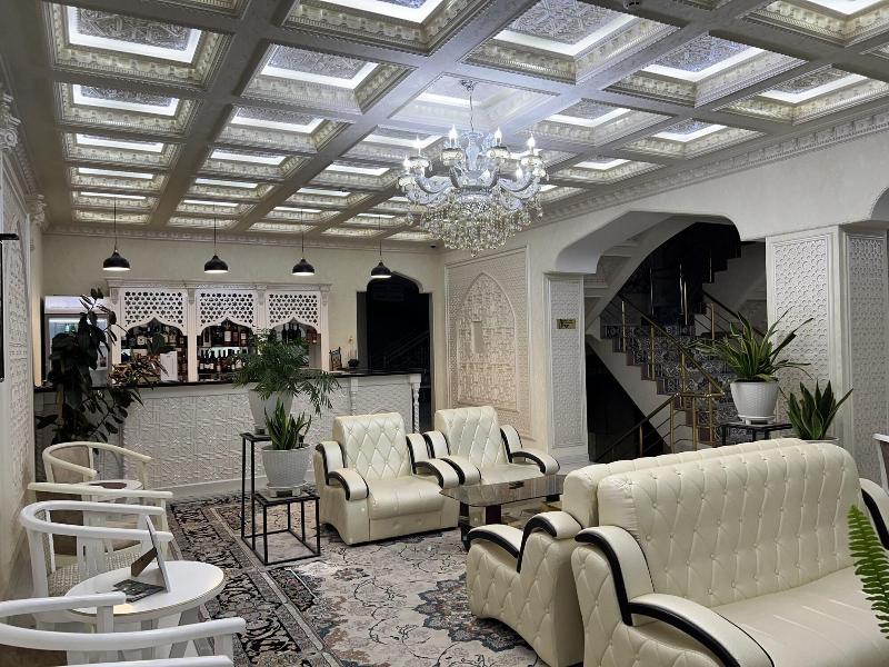 Ideal Hotel image