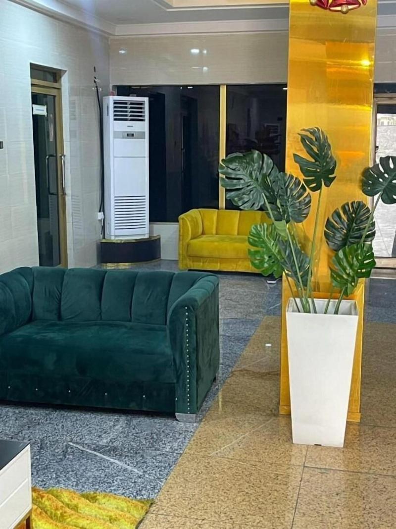Leadwort Hotels image