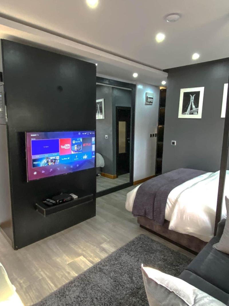 Leadwort Hotels image