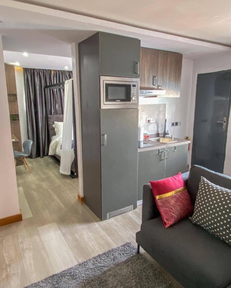 Leadwort Hotels image