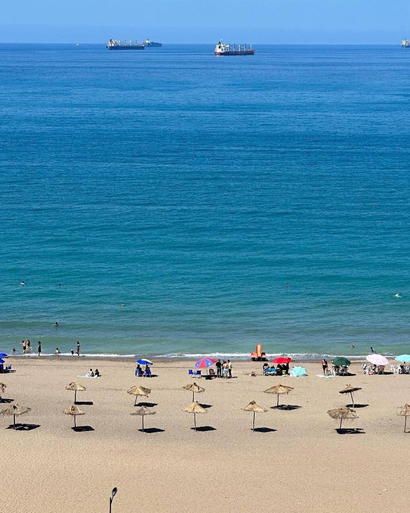 Syphax Tichy Plage image