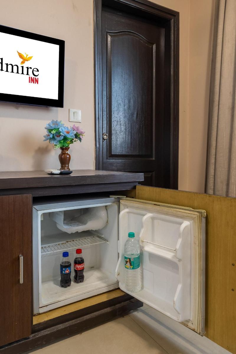 Hotel Admire Inn Noida Sector 50 image