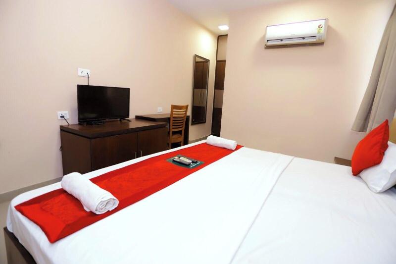 Hotel Admire Inn Noida Sector 50 image