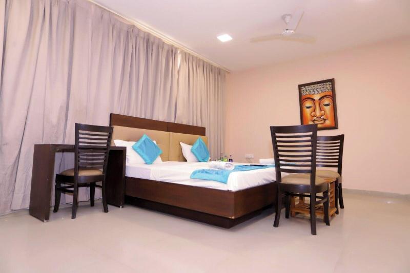 Hotel Admire Inn Noida Sector 50 image