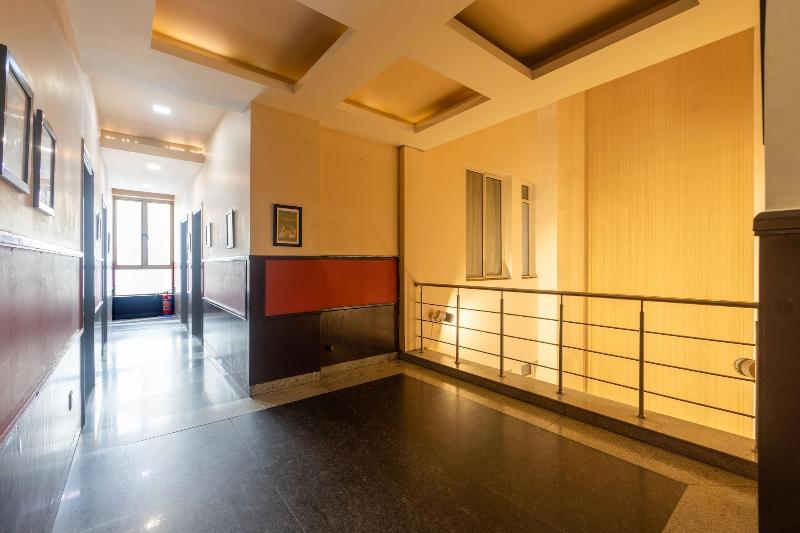 Hotel Admire Inn Noida Sector 50 image