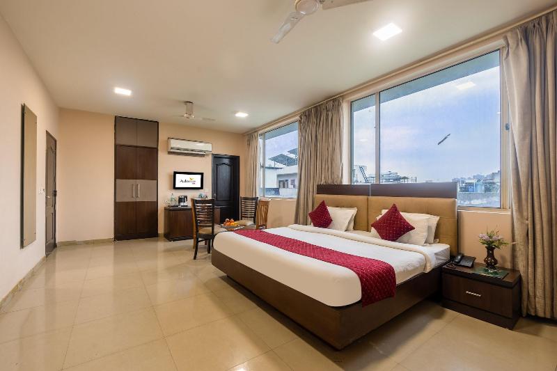 Hotel Admire Inn Noida Sector 50 image