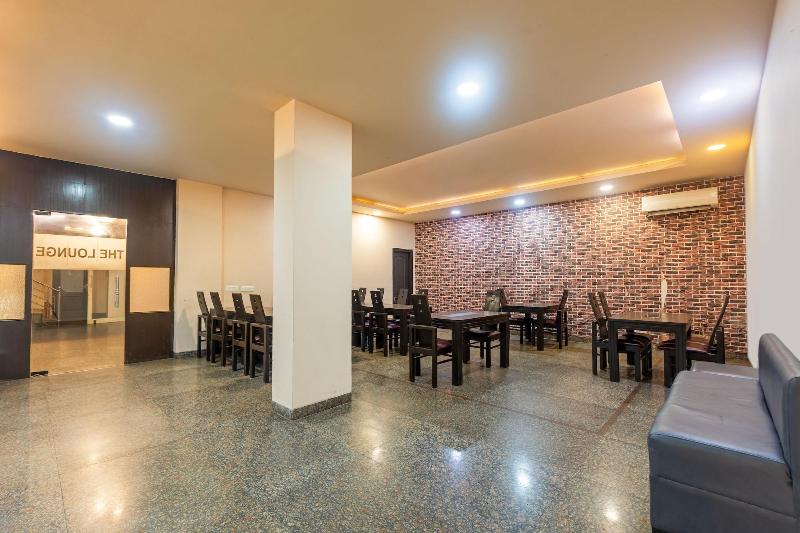 Hotel Admire Inn Noida Sector 50 image