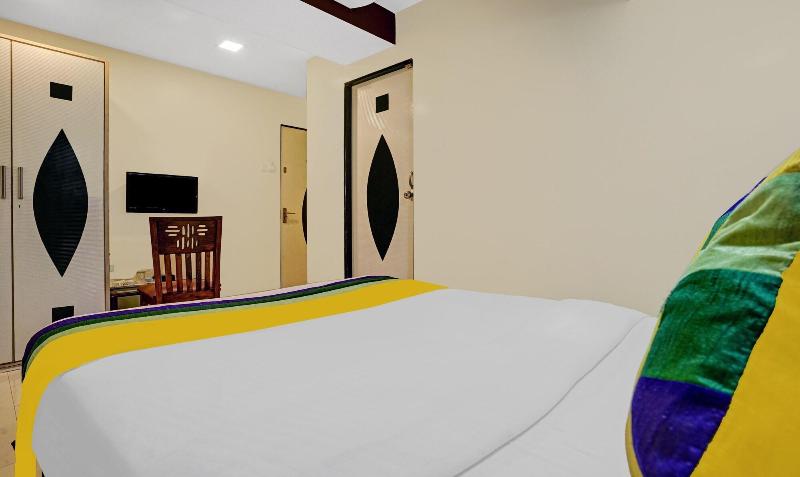 Hotel Amber Corp Inn image