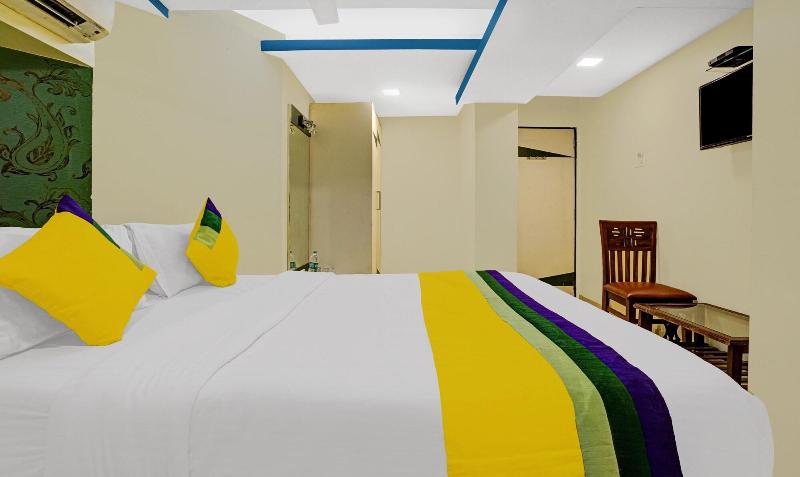 Hotel Amber Corp Inn image